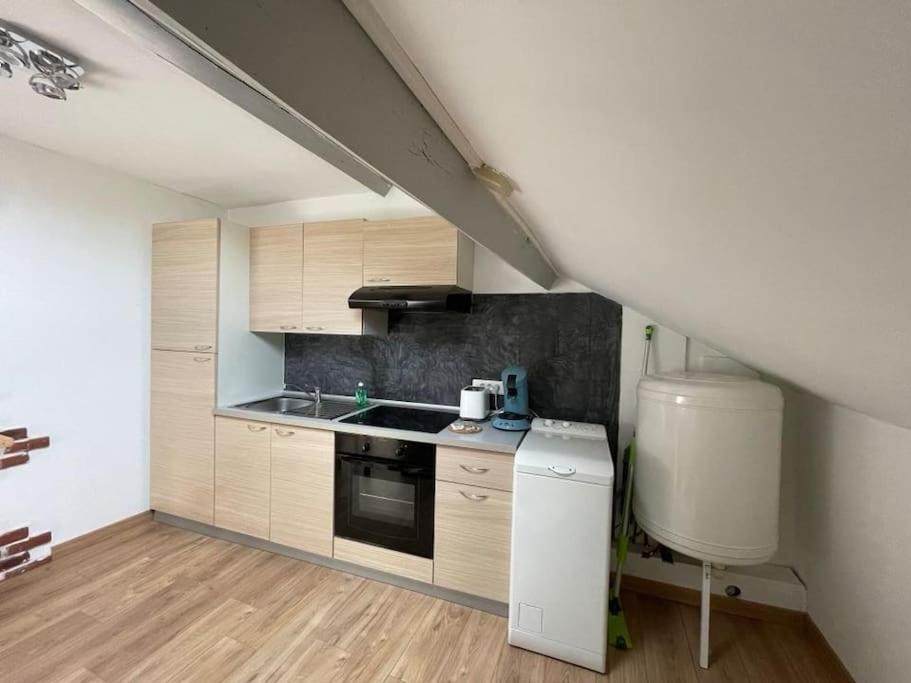 Edouard 2. Logement Complet. Charleville-Mézières Exterior foto